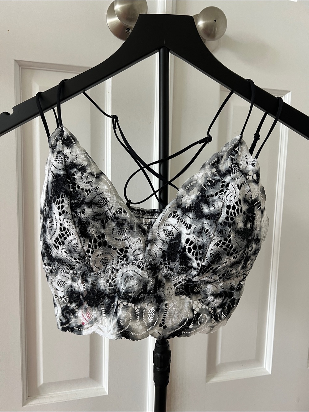 PINK Victoria's Secret Black & White Lace Bralette